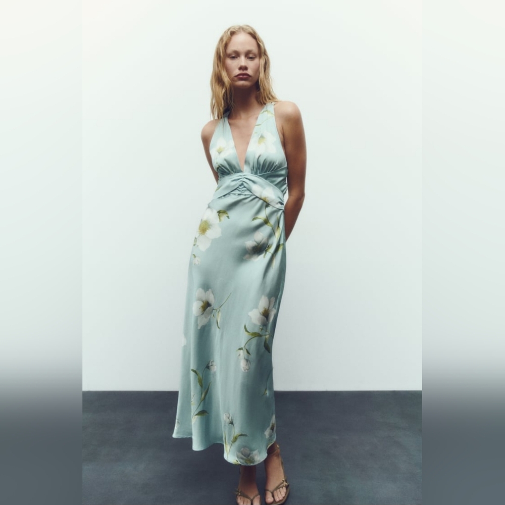 New Zara Floral Dress - Picture 2 of 6